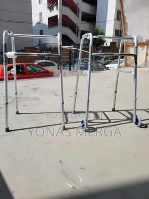 Walker Rs 2,199 / Piece Medical Folding Walker Material: Aluminium