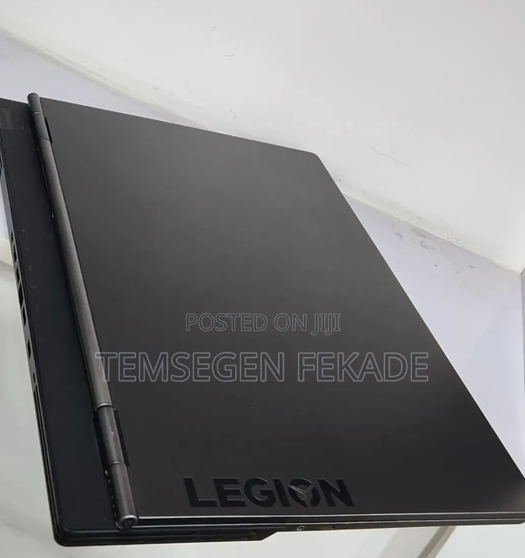 New Laptop Lenovo Legion Y730 16GB Intel Core i7 SSD 256GB