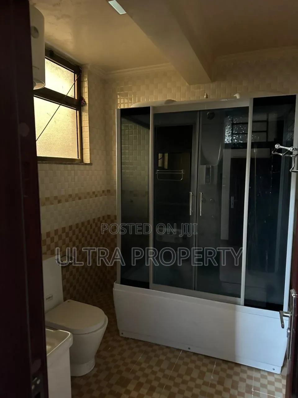 6bdrm House in Bole for rent