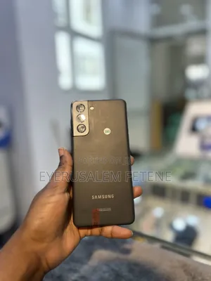 New Samsung Galaxy S21 5G 256 GB