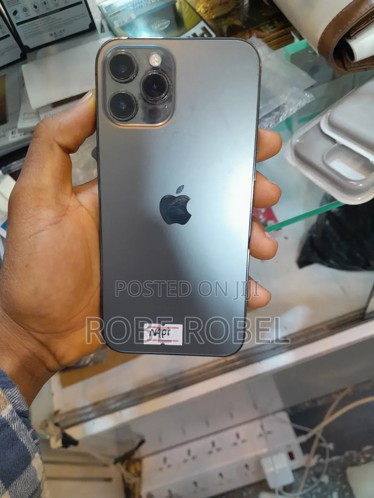 New Apple iPhone 12 Pro Max 128 GB Black
