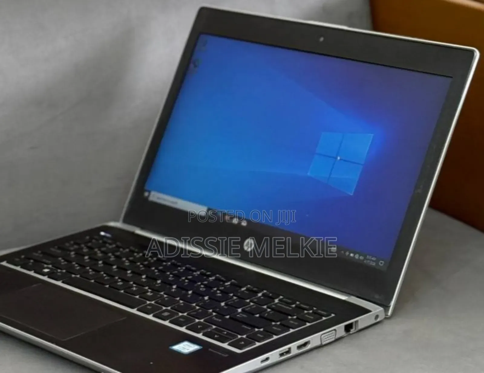 New Laptop HP 430 G5 8GB Intel Core i5 SSD 256GB