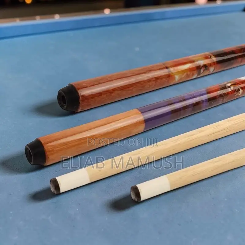 Lion Cue Sticks