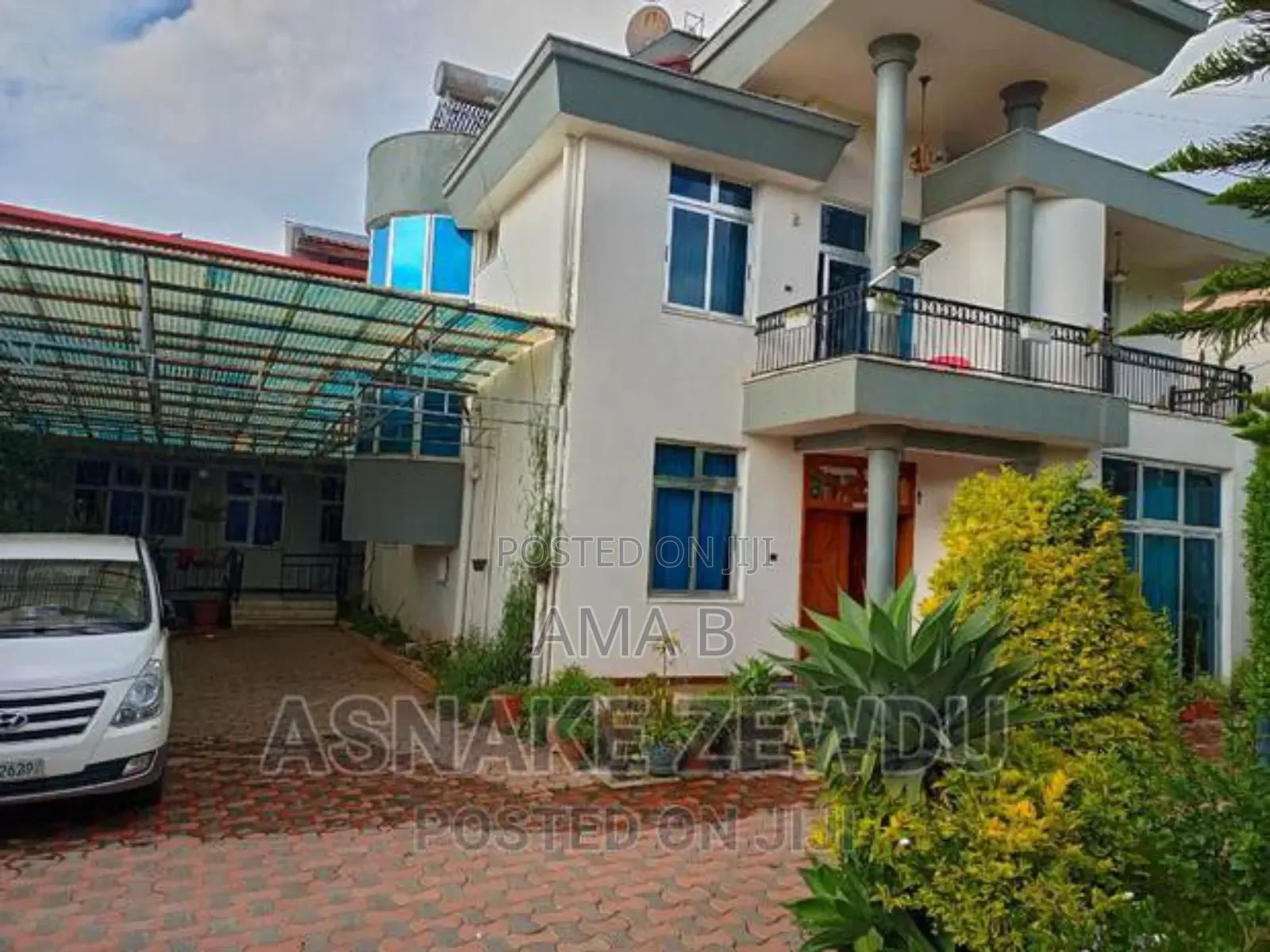 Furnished 4bdrm Mansion in Ayat, Bole for rent