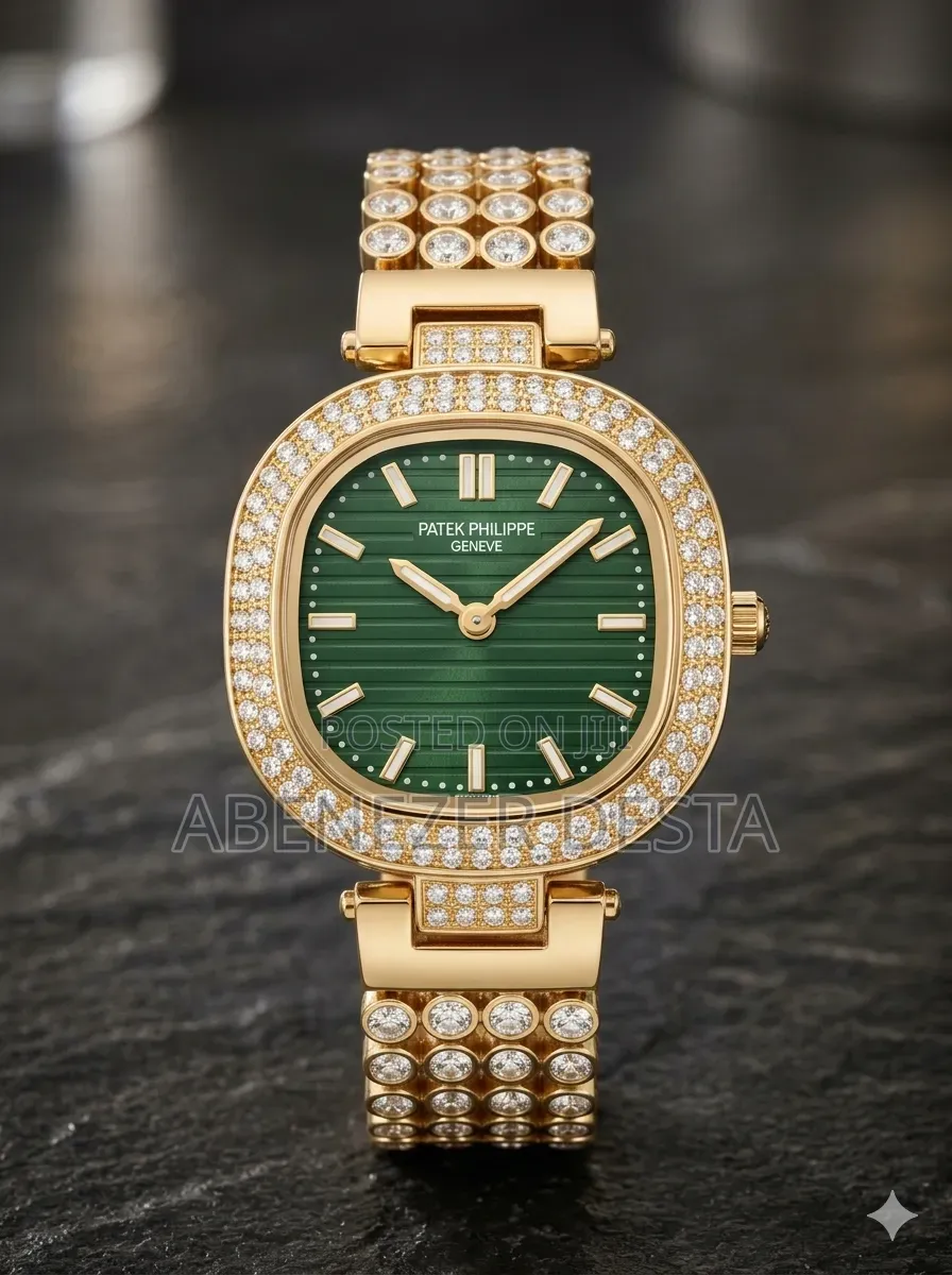 Patek Philippe Nautilus Watch,White Gold Model With a Green Dial