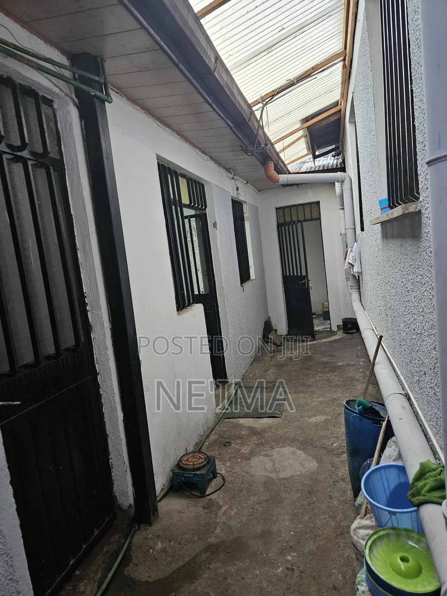 Furnished 3bdrm Villa in Bole for sale