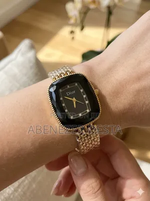 Dior Stylish Watch for Ladies Featuresa Gold-Tone Stainless Steel Band