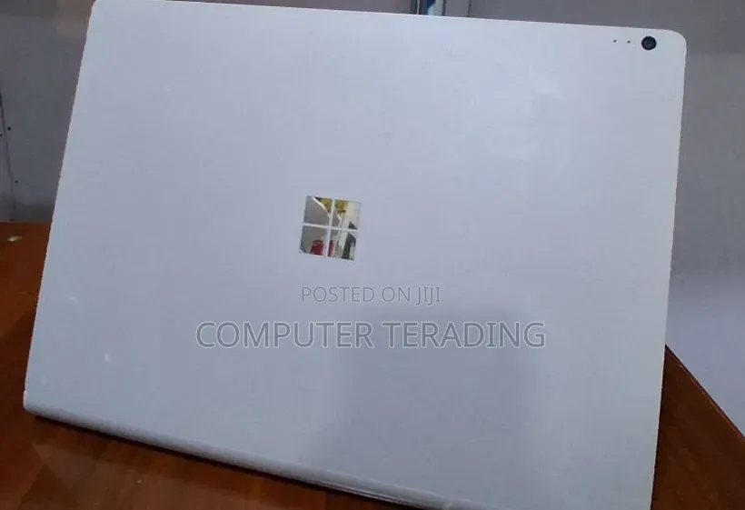 New Laptop Microsoft Surface Book 2 16GB Intel Core i7 SSD 512GB