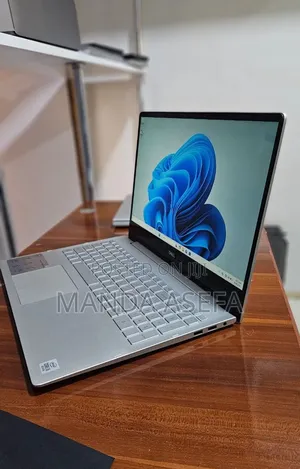 New Laptop Dell Inspiron 15 16GB Intel Core i5 SSD 256GB