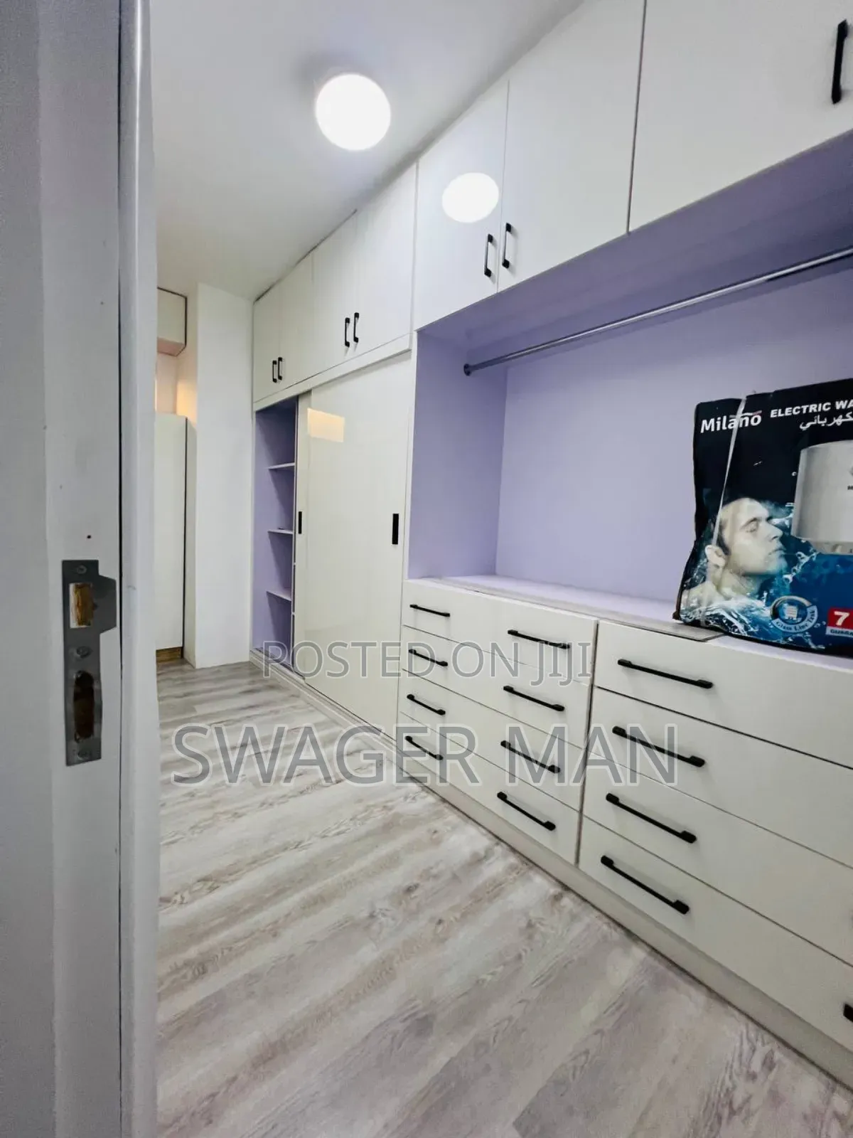 Furnished 6bdrm Townhouse/Terrace in Ccd Real State, Yeka for sale