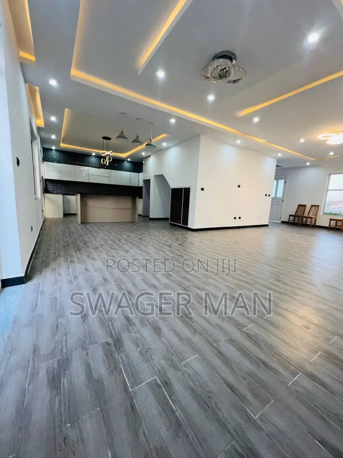 Furnished 6bdrm Townhouse/Terrace in Ccd Real State, Yeka for sale