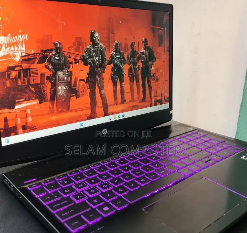 New Laptop HP Pavilion 15 16GB Intel Core i5 SSD 256GB
