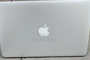 New Laptop Apple MacBook Pro 2015 8GB Intel Core i5 SSD 256GB