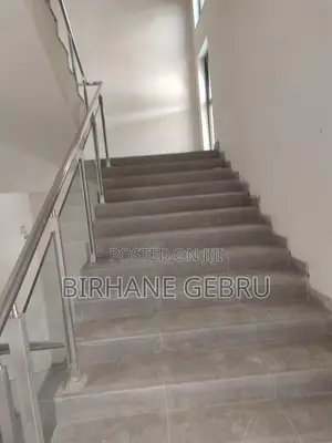Space Rent for Office