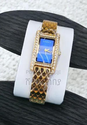 Gucci Women's Diamond Bezel Gold Watch - Blue Dial