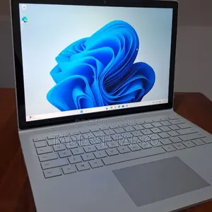 New Laptop Microsoft Surface Book 2 16GB Intel Core i7 SSD 512GB