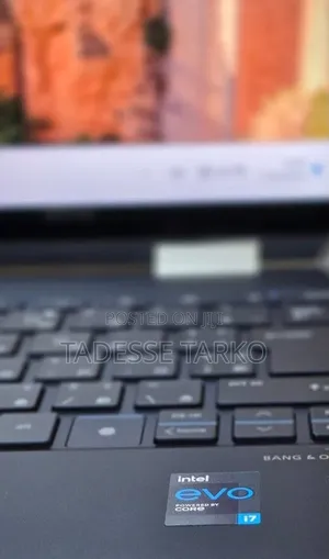 New Laptop HP Spectre 16GB Intel Core i7 SSD 512GB