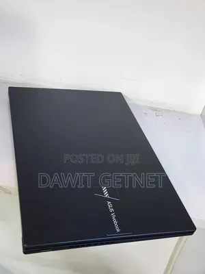 New Laptop Asus VivoBook 15 X505BA 16GB Intel Core i9 SSD 1T
