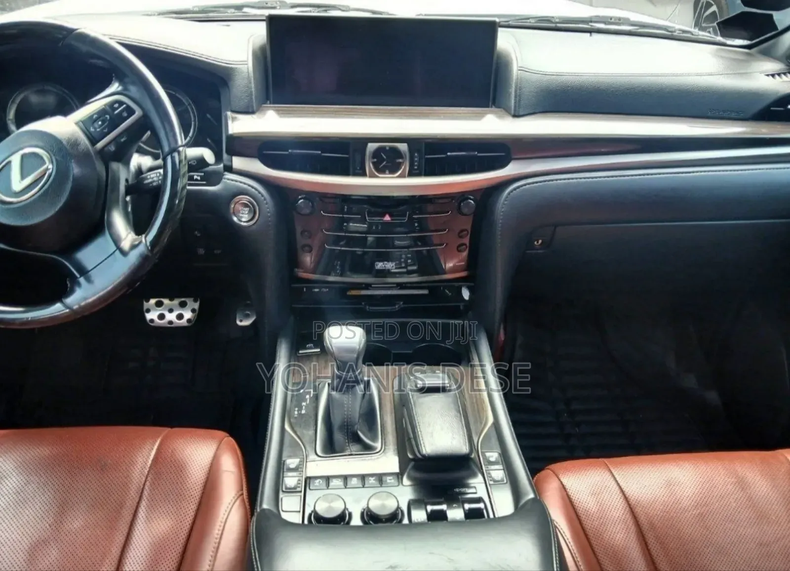 Lexus LX 2021 White