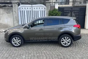 Toyota RAV4 2015 Matt Black