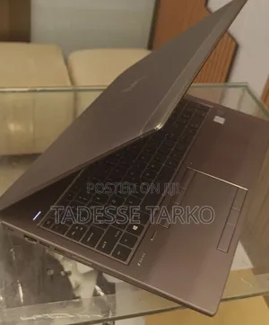 New Laptop HP ZBook Studio G5 16GB Intel Core i5 SSD 512GB