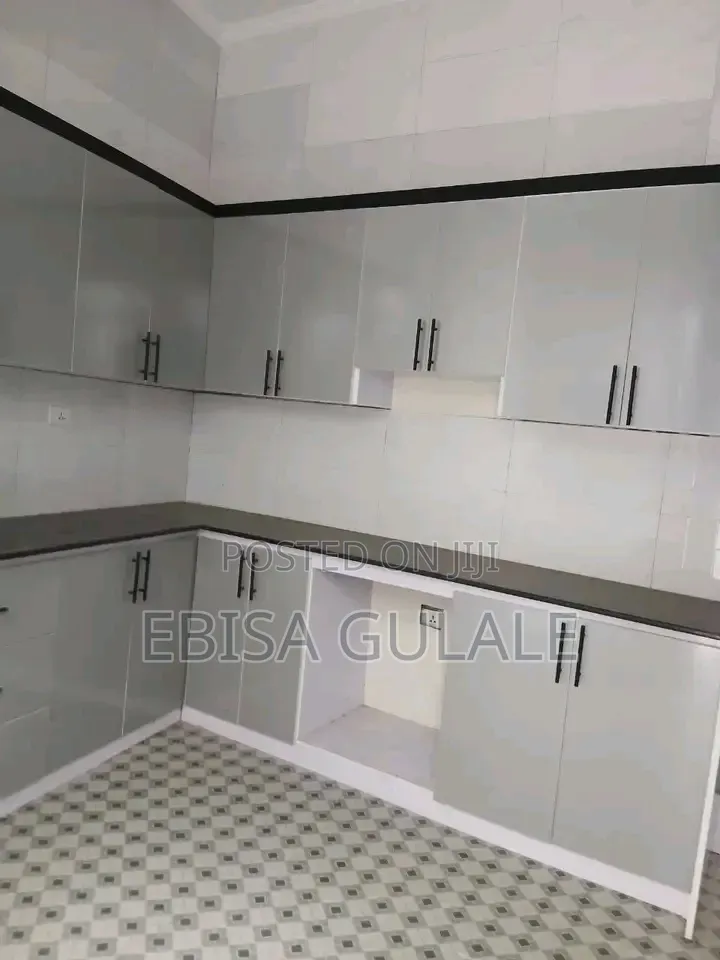 Furnished 5bdrm Farm House in Yeka for rent