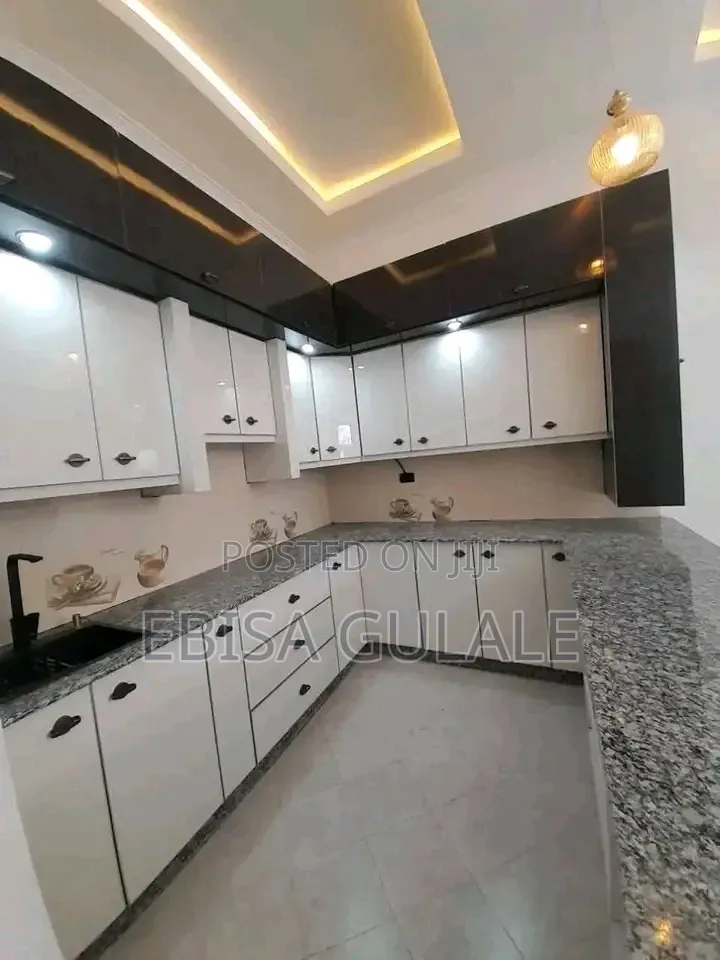 Furnished 4bdrm Farm House in Yeka for sale