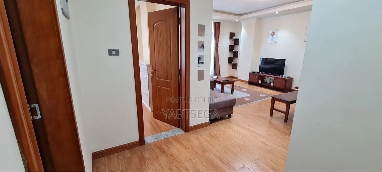 የሚከራይ አፓርትመንት ሃያሁለት (22)
