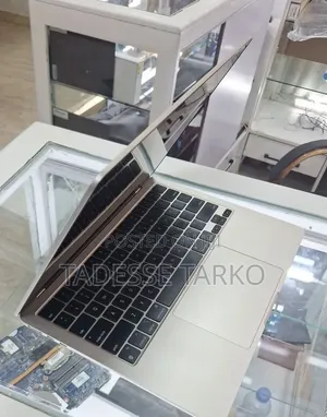 New Laptop Apple MacBook Air 2023 M2 16GB Apple M2 SSD 256GB