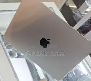New Laptop Apple MacBook Air 2023 M2 16GB Apple M2 SSD 256GB