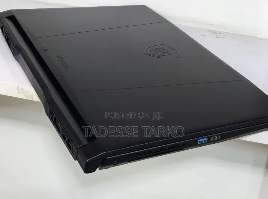 New Laptop MSI Katana 15 16GB Intel Core i7 SSD 1T