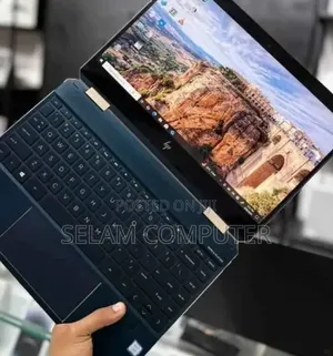 New Laptop HP Spectre X360 16GB Intel Core i7 SSD 512GB