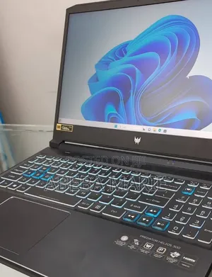 New Laptop Acer Predator Helios 300 16GB Intel Core i7 SSD 512GB