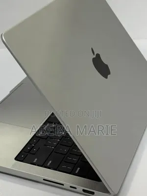 New Apple MacBook Pro 2023 M3 14-inch 24GB Apple M3 Pro SSD 512GB