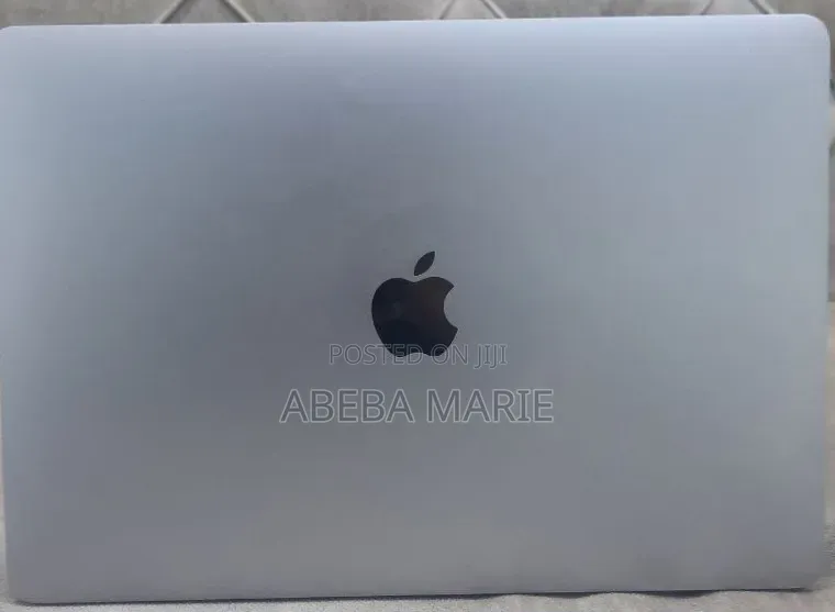 New Laptop Apple MacBook Pro 2017 16GB Intel Core i5 SSD 512GB