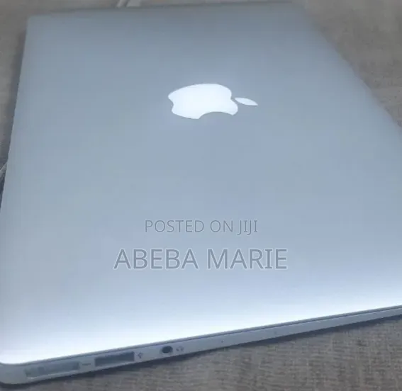 New Laptop Apple MacBook Air 2015 8GB Intel Core i5 SSD 256GB
