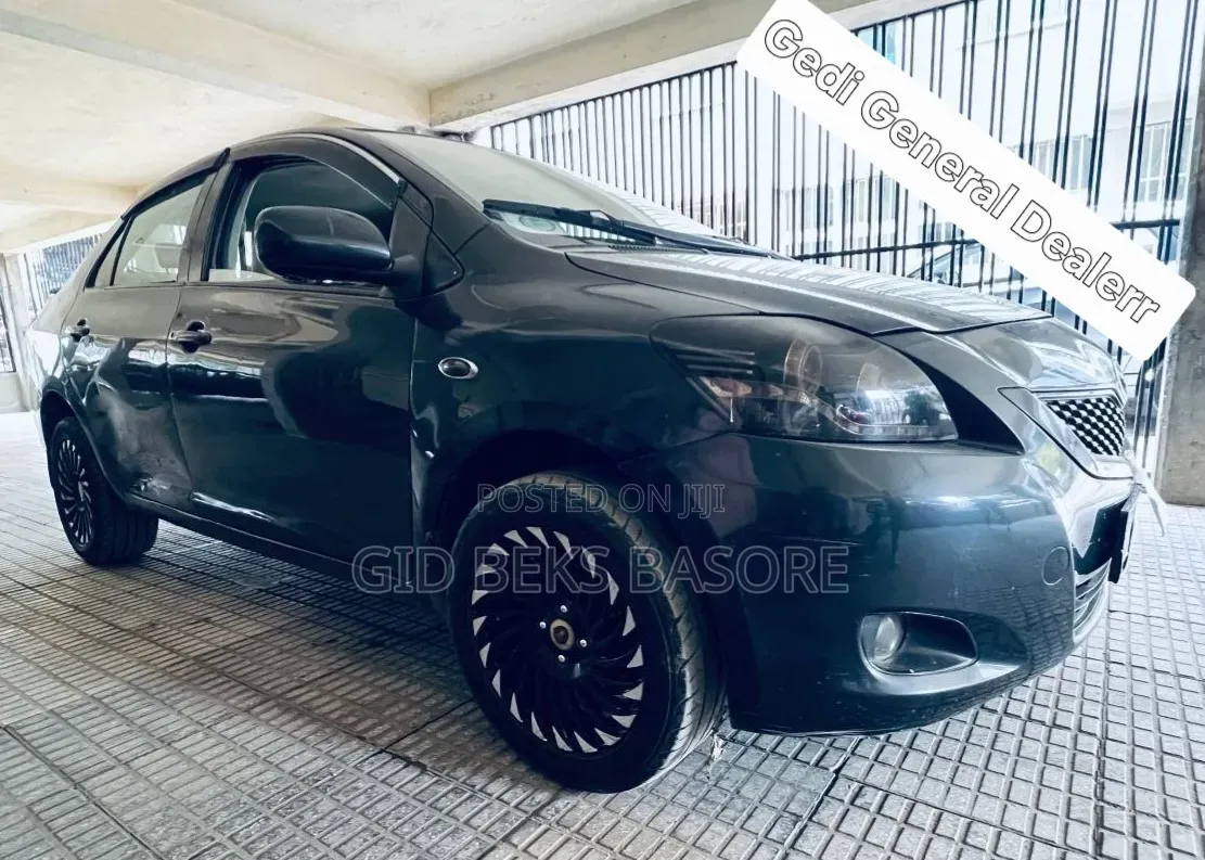 Toyota Yaris 2008 Matt Black