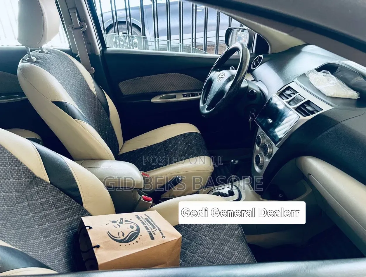 Toyota Yaris 2008 Matt Black