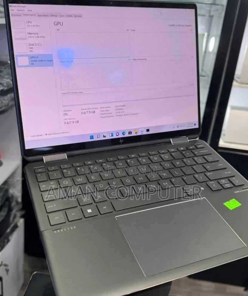 New Laptop HP Spectre 16GB Intel Core i7 SSD 1T