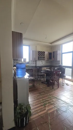 7bdrm House in Sumit72, Bole for sale