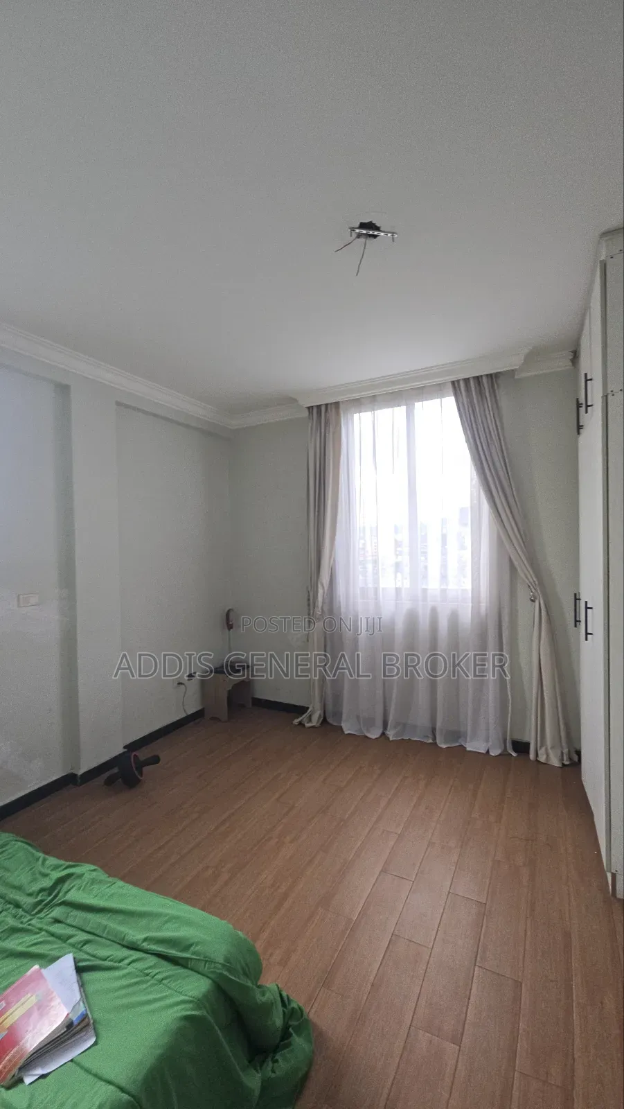 7bdrm House in Sumit72, Bole for sale