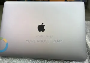 New Laptop Apple MacBook Pro 2017 16GB Intel Core i7 SSD 512GB