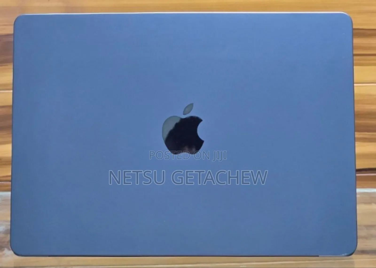 New Apple MacBook Air 2025 M4 13-inch 16GB Apple M4 Pro SSD 256GB