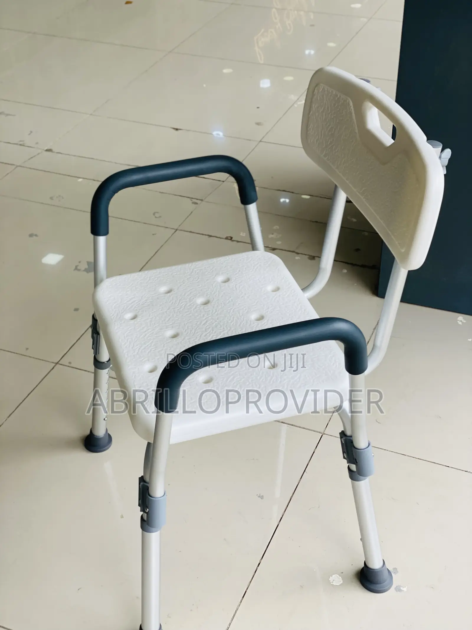 Toilet Chair የሻውር ወንበር