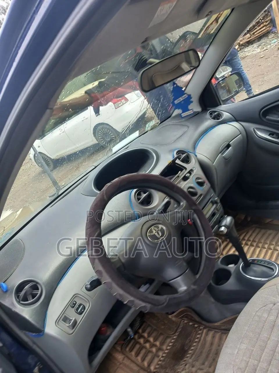 Toyota Vitz 2003 Blue
