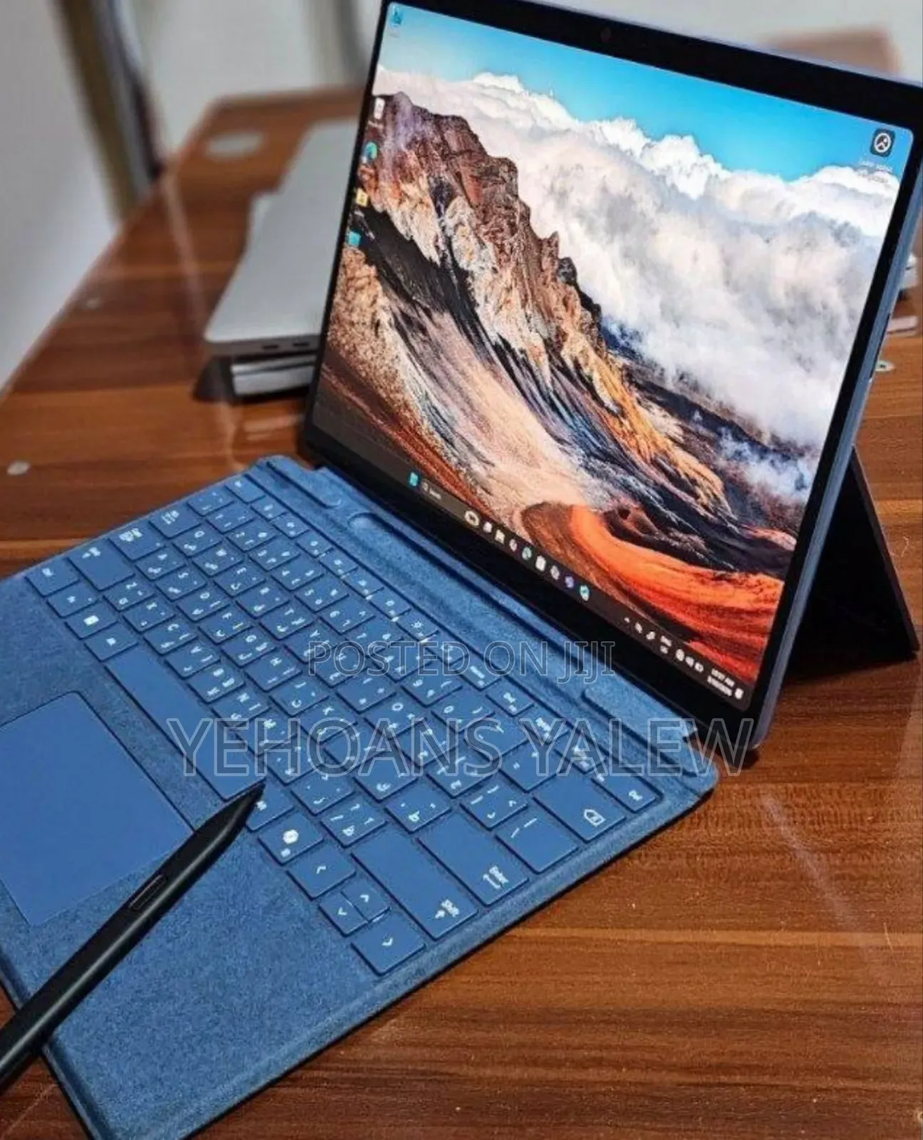 New Microsoft Surface Pro 11th Edition, a Copilot+ PC 16GB SSD 512GB