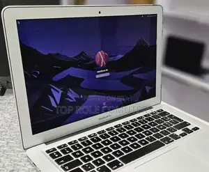New Laptop Apple MacBook Air 2022 M2 8GB Intel Core i7 SSD 512GB