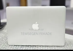 New Laptop Apple MacBook Air 2014 8GB Intel Core i7 SSD 512GB