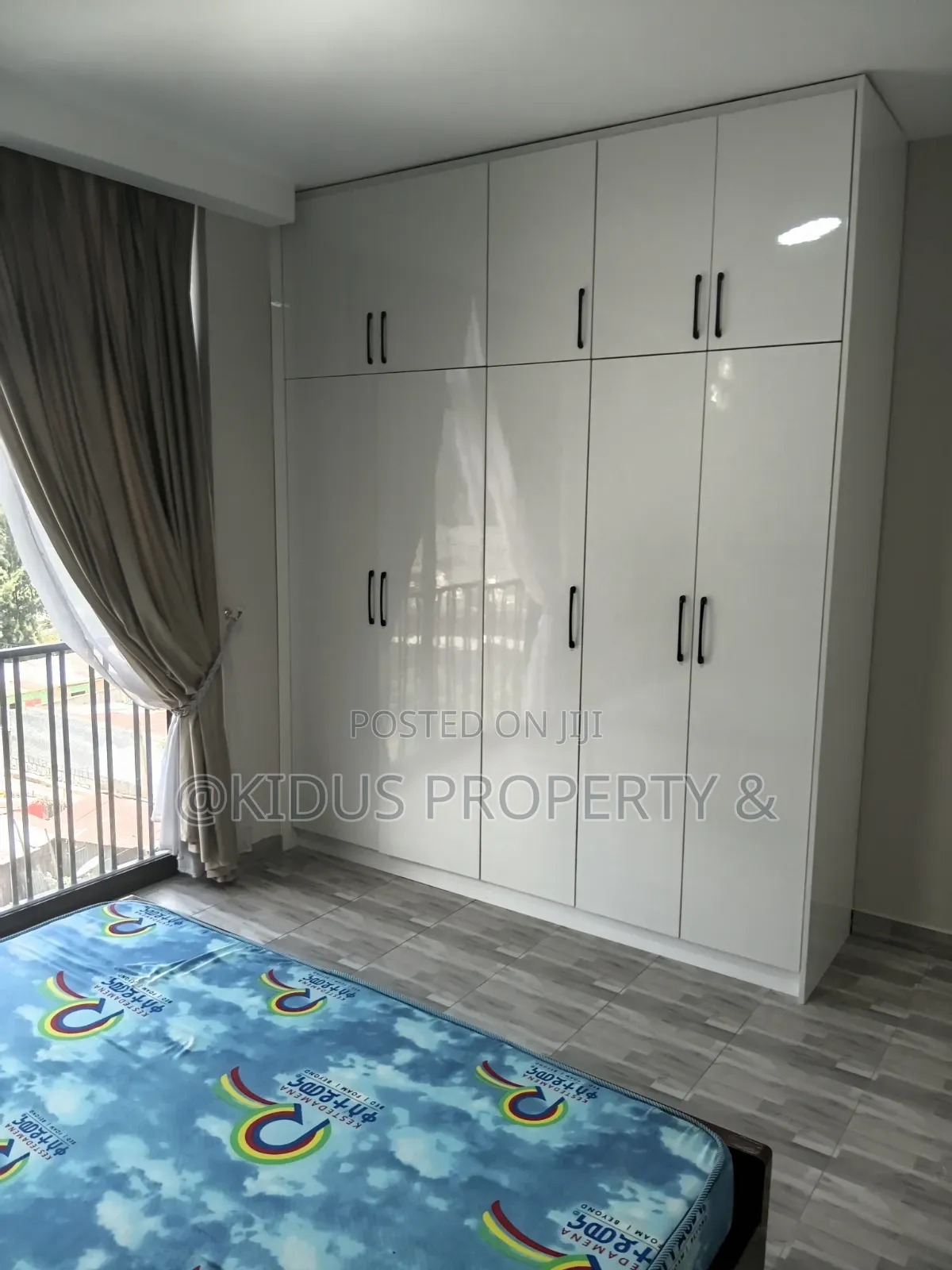 3bdrm Apartment in Africa Union, Nifas Silk-Lafto for sale