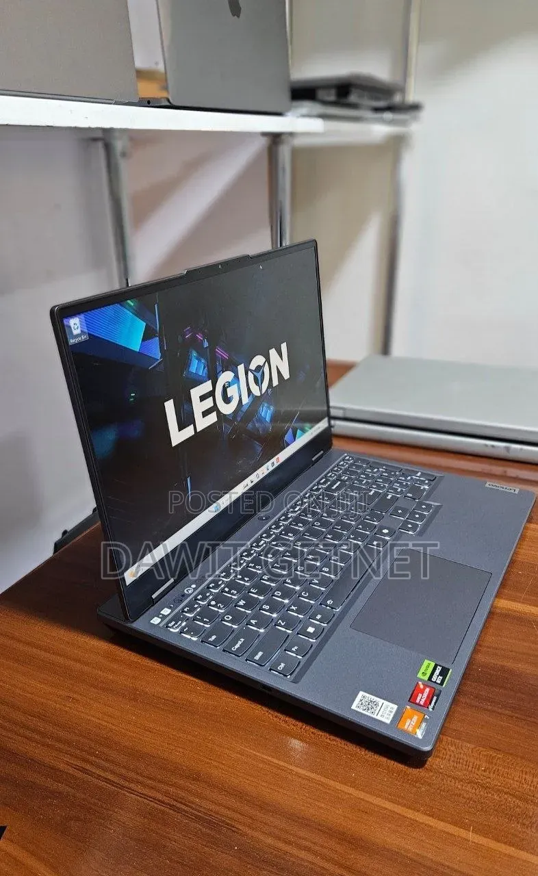 New Laptop Lenovo ThinkPad T460 8GB Intel Core i5 SSD 256GB